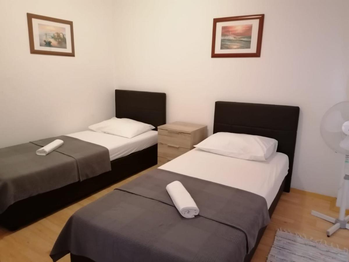 Holliday Apartment In Zadar, Croatia Eksteriør bilde
